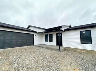 7513 State Road 158, Bedford, IN 47421