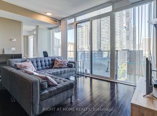 75 Saint Nicholas St #1109, Toronto, ON M4Y 0A5