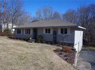 71 Sleepy Hollow Rd, Niantic, CT 06357