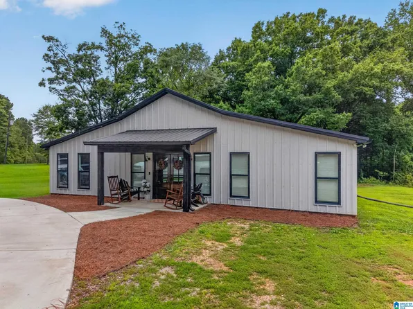590 Roy Parris Rd, Jacksonville, AL 36265
