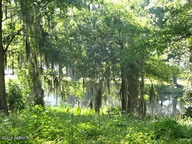 1st image of 40 Oak Pond Passage