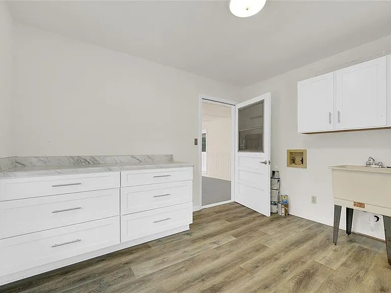 4517 E Kings Point Cir — Photo 26