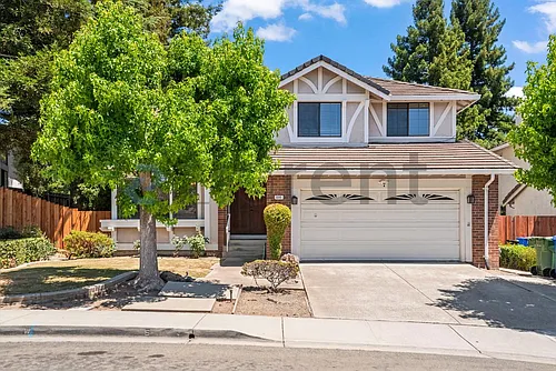 699 Patriot Pl Photo 1