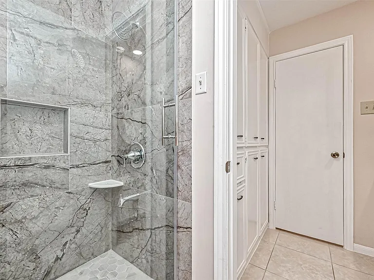 11503 High Star Dr — Photo 34