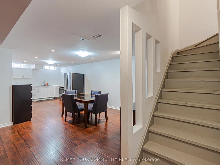 117 Littleside St — Photo 27
