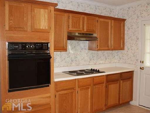 5th image of 185 Woodgate Cir