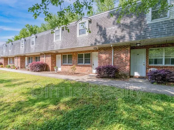 90 Francis St, Portsmouth, VA 23702