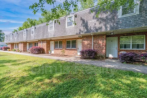 90 Francis St Photo 1