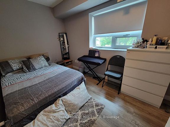 3rd image of 250 Albert St #207
