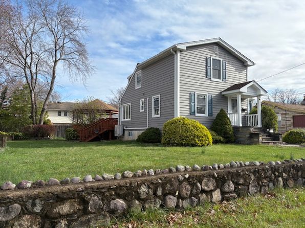 10 Beechwood Ave