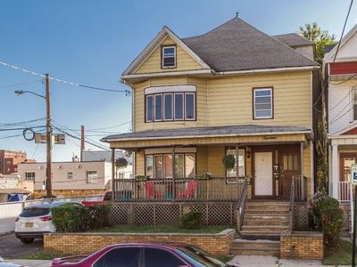 12-14 W 31st St, Bayonne, NJ, 07002