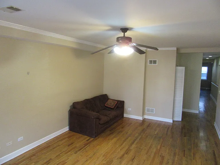 2251 W Rosemont Ave #1 — Photo 4
