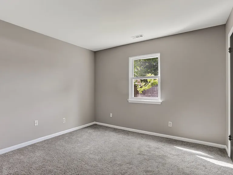 3812 Peach Orchard Cir — Photo 15