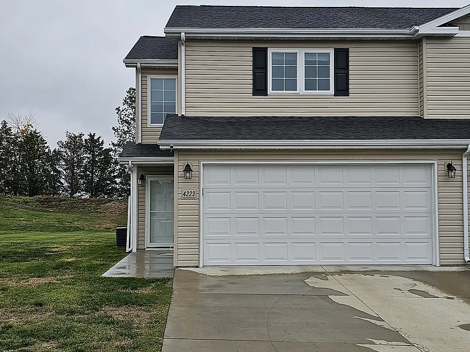 4223 Serenity Ct