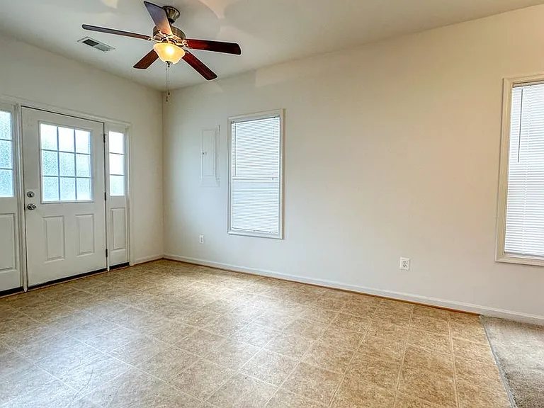 106A Villa Cir — Photo 4