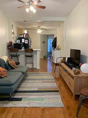 Rented by Level Group | media 9