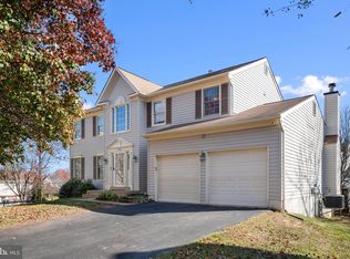 9353 River Crest Rd, Manassas, VA 20110