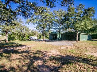 811 Lakeview Ln, Somerville, TX 77879