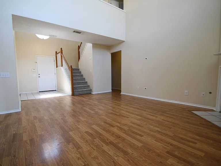 3412 Derby Ct — Photo 5