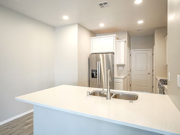 Kitchen - La Paz 35 North