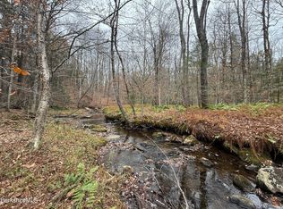 9 Benton Hill Rd, Becket, MA 01223