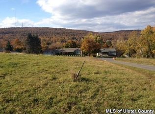 4 Smith Ter, Highland, NY 12528