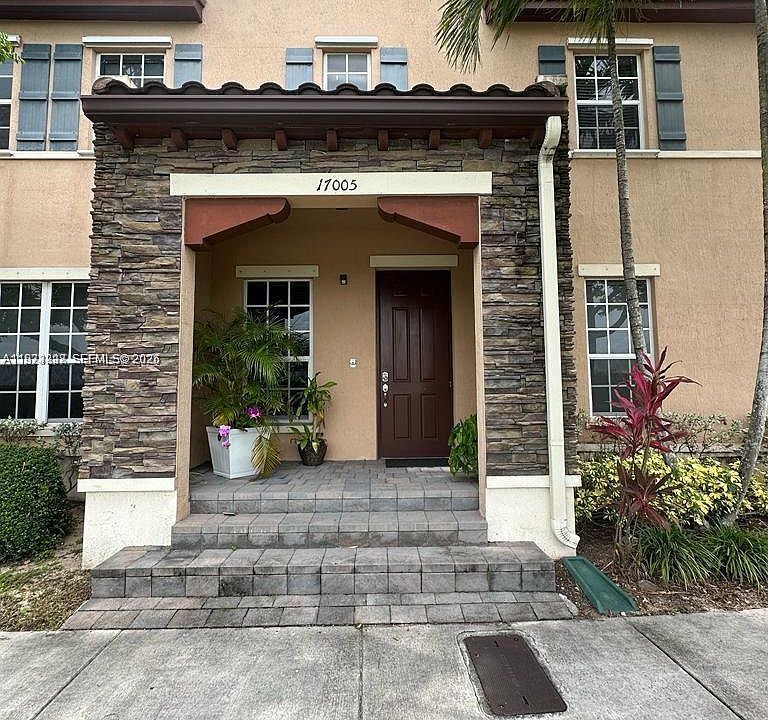 1st image of 17005 SW 96th St