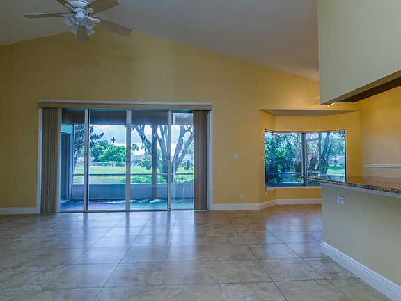 5th image of 173 Saratoga Blvd E