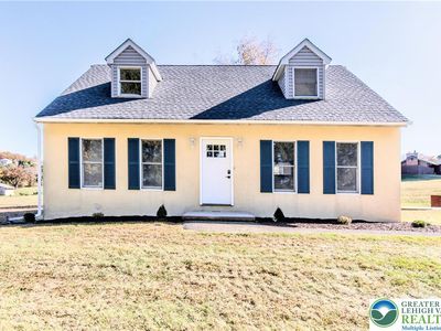 3271 W Scenic Dr, Danielsville, PA, 18038