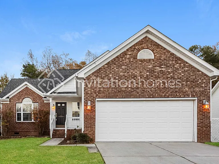 5743 Heron Point Pl SW — Photo 1
