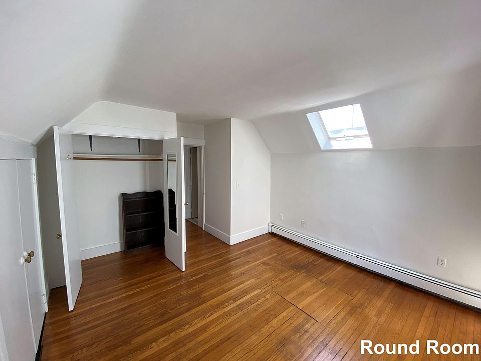 2nd image of 7 Lawrence St #3