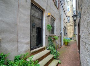 813 Kater St #A, Philadelphia, PA 19147