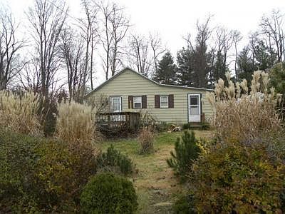 1st image of 31841 W Lakeshore Dr