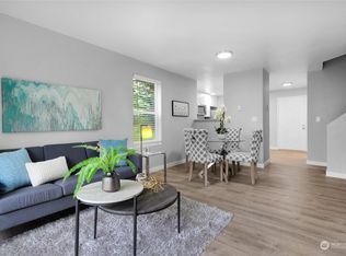 2100 S 336th St APT B6, Federal Way, WA 98003