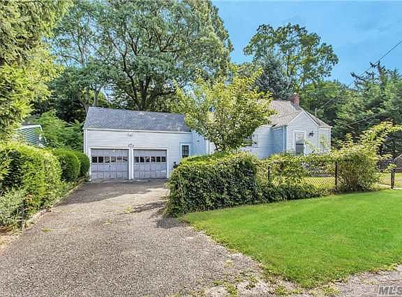 3rd image of 25 Aberdeen Dr