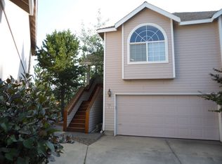 130 SW Westpine Pl APT 4, Bend, OR 97702