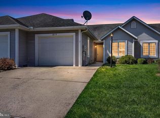 3819 Farmstead Dr, Fayetteville, PA