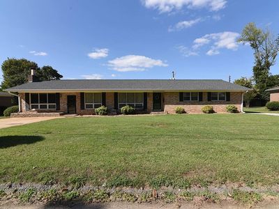 104 Ivanhoe Ln, Rainbow City, AL, 35906
