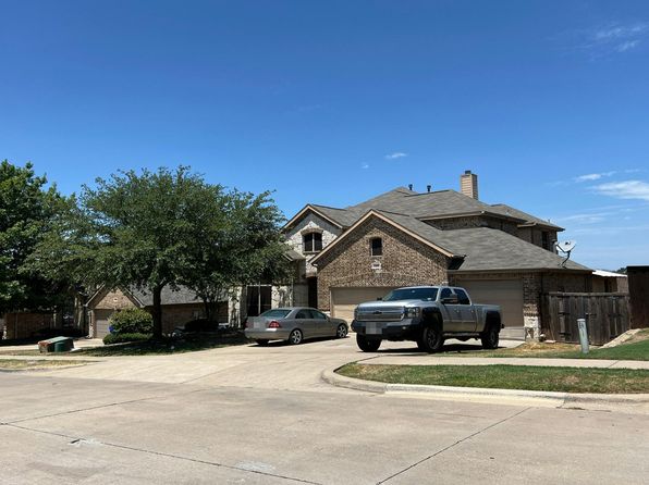 118 Stone St, Forney, TX 75126