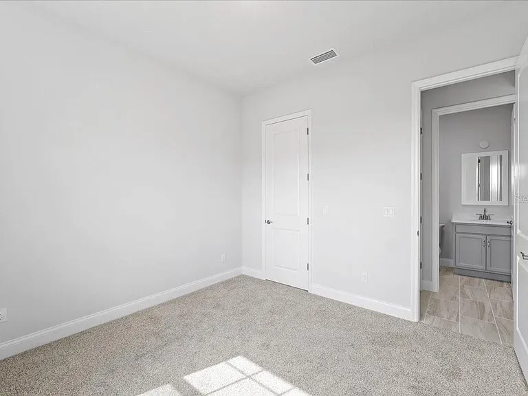 60 Del Palma Dr — Photo 26