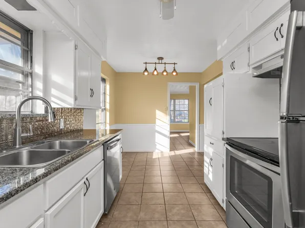 2608 Meandering Way, Plano, TX 75074