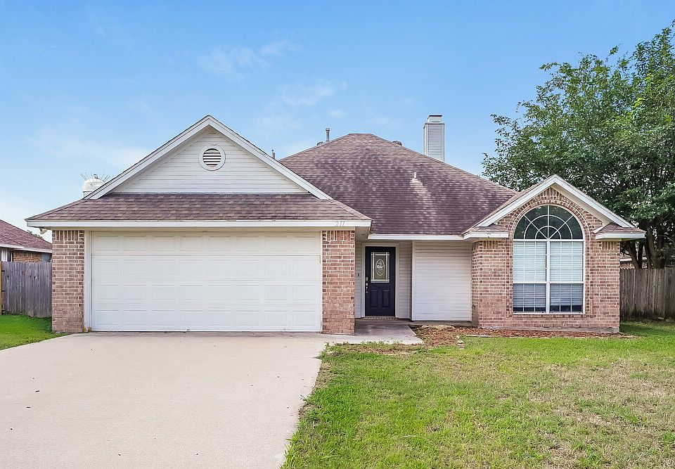1st image of 211 Dove Mdws