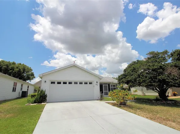 935 Chula Ct, Lady Lake, FL 32159