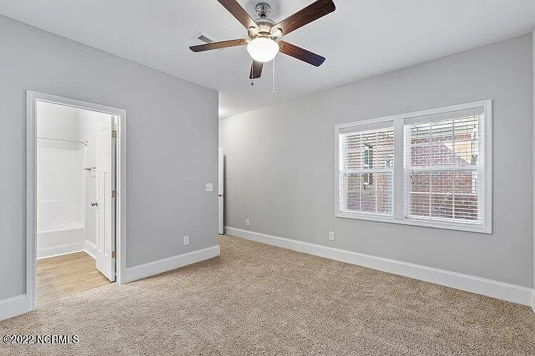 800 Lighthorse Cir — Photo 19