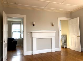 362 Spring St, Newport, RI 02840