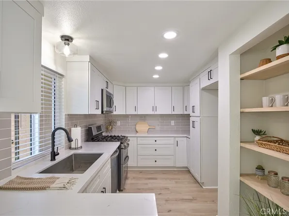 115 Tiger Ln #2, San Jacinto, CA 92583