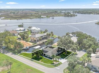 12014 W Dolphin Ct, Homosassa, FL 34448
