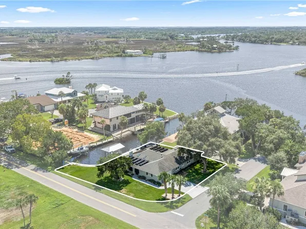 12014 W Dolphin Ct, Homosassa, FL 34448