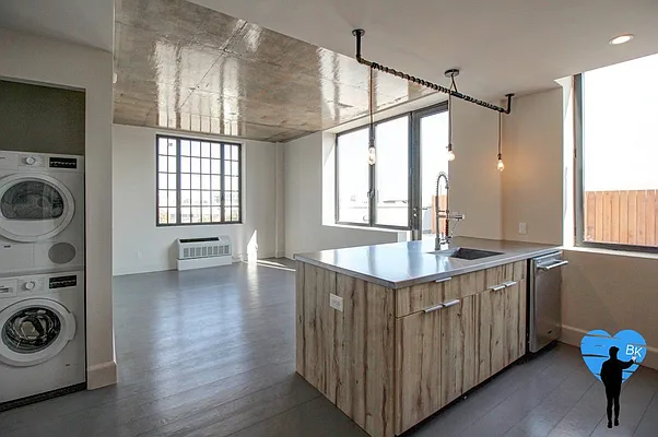 Rented by Next Door Realty NYC | media 31