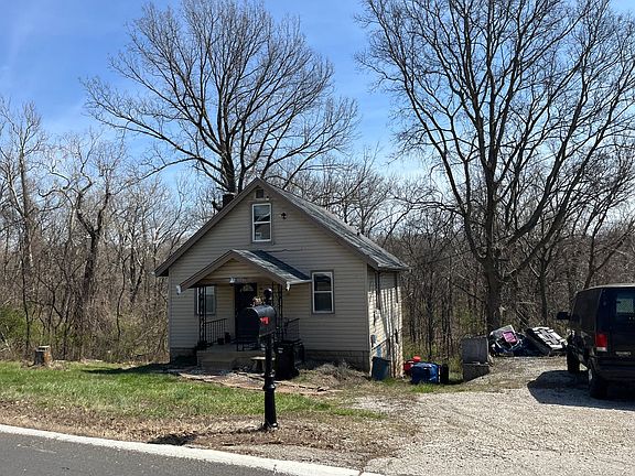 2nd image of 7810 Becker Rd